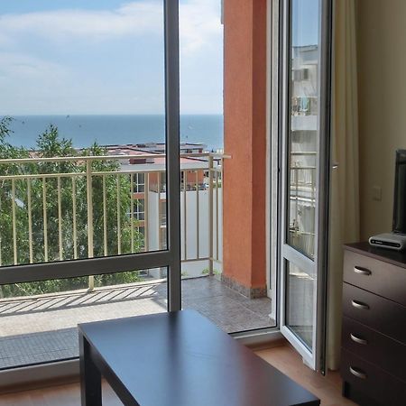 Sea View Crown Apartment On Complex With Pools And Beach, Sveti Vlas Bagian luar foto