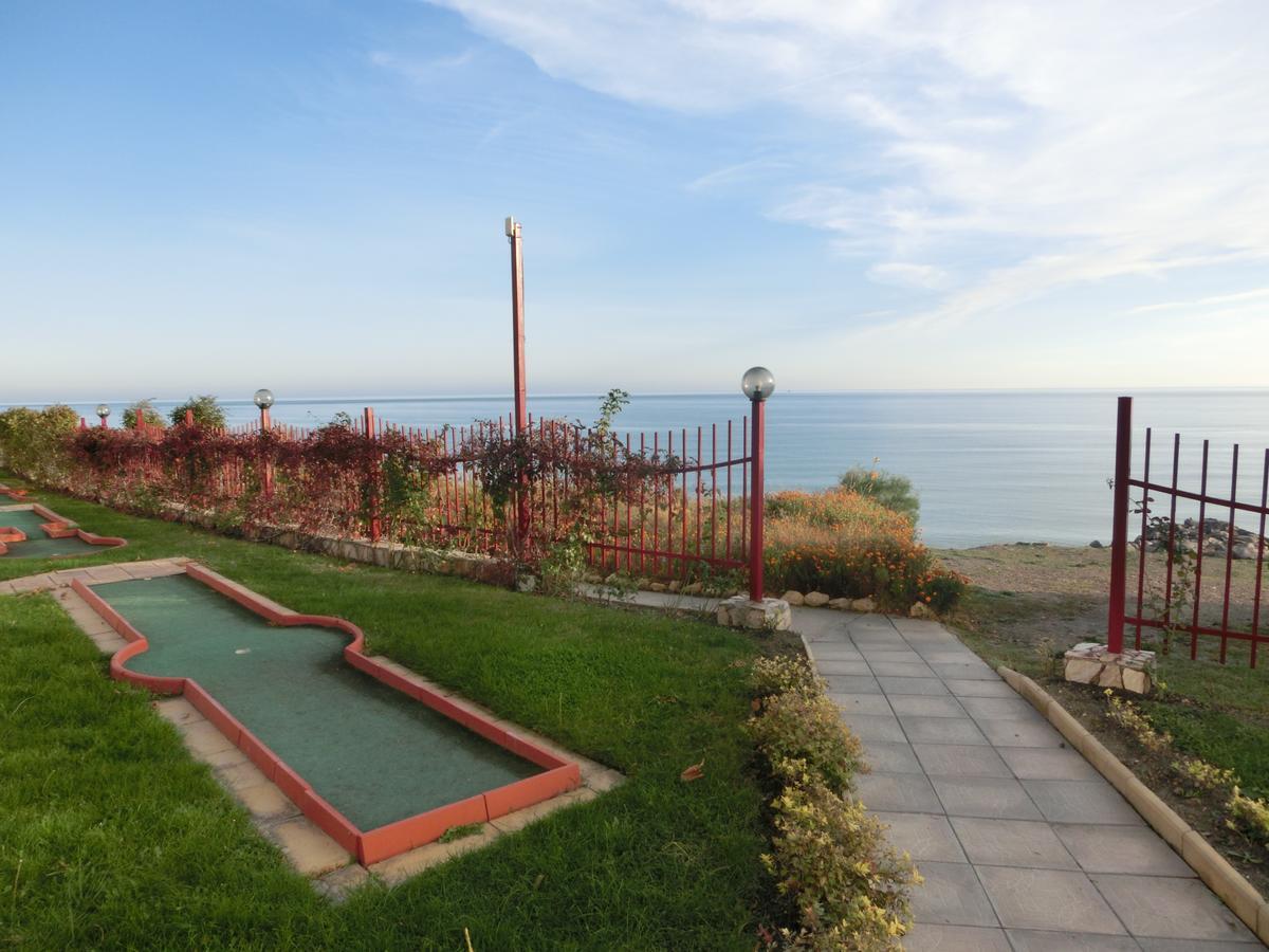 Sea View Crown Apartment On Complex With Pools And Beach, Sveti Vlas Bagian luar foto