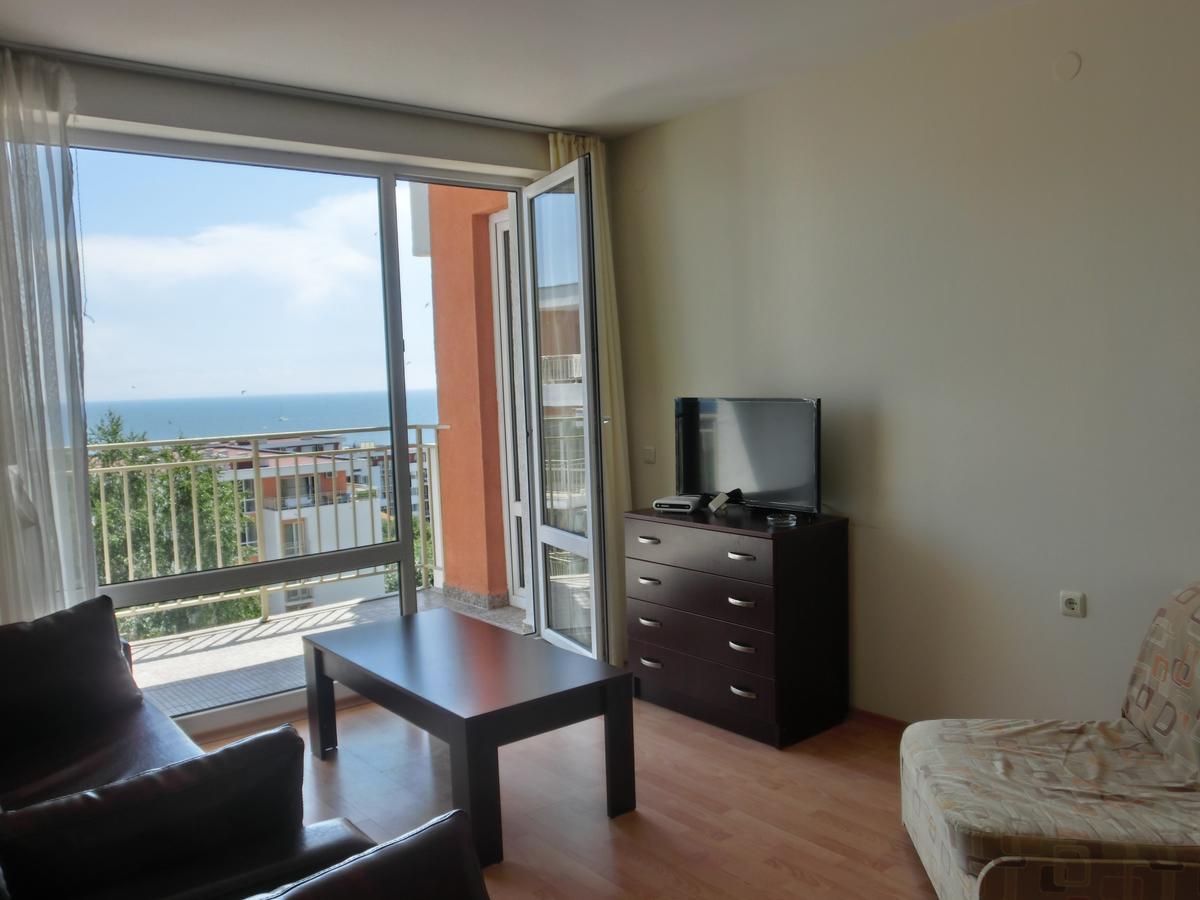 Sea View Crown Apartment On Complex With Pools And Beach, Sveti Vlas Bagian luar foto